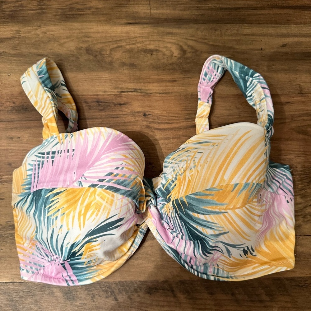 Shade & Shore Underwire Bikini Top | Size 36DD